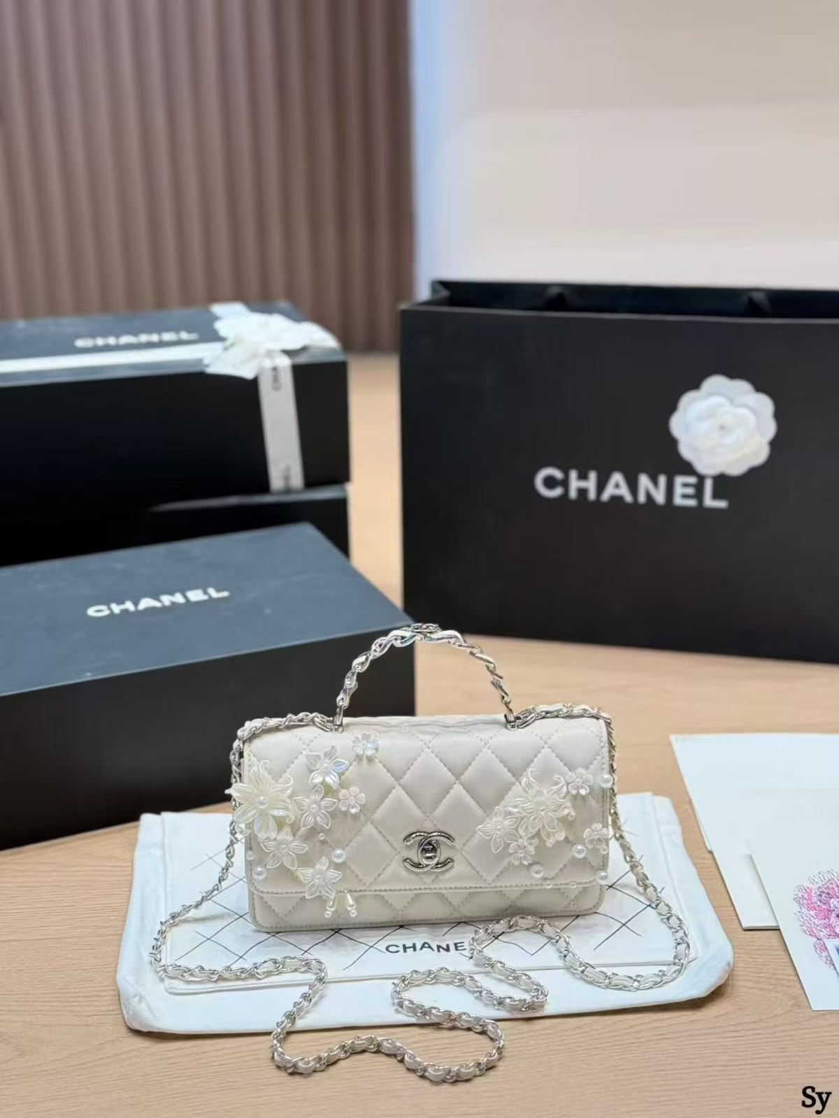 Chanel Quilted Floral Handbag | Glamora