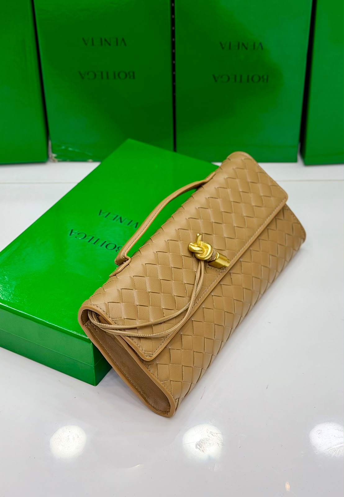 BOTTEGA VENETA OFFICIAL MODEL PRIMUM QULITY