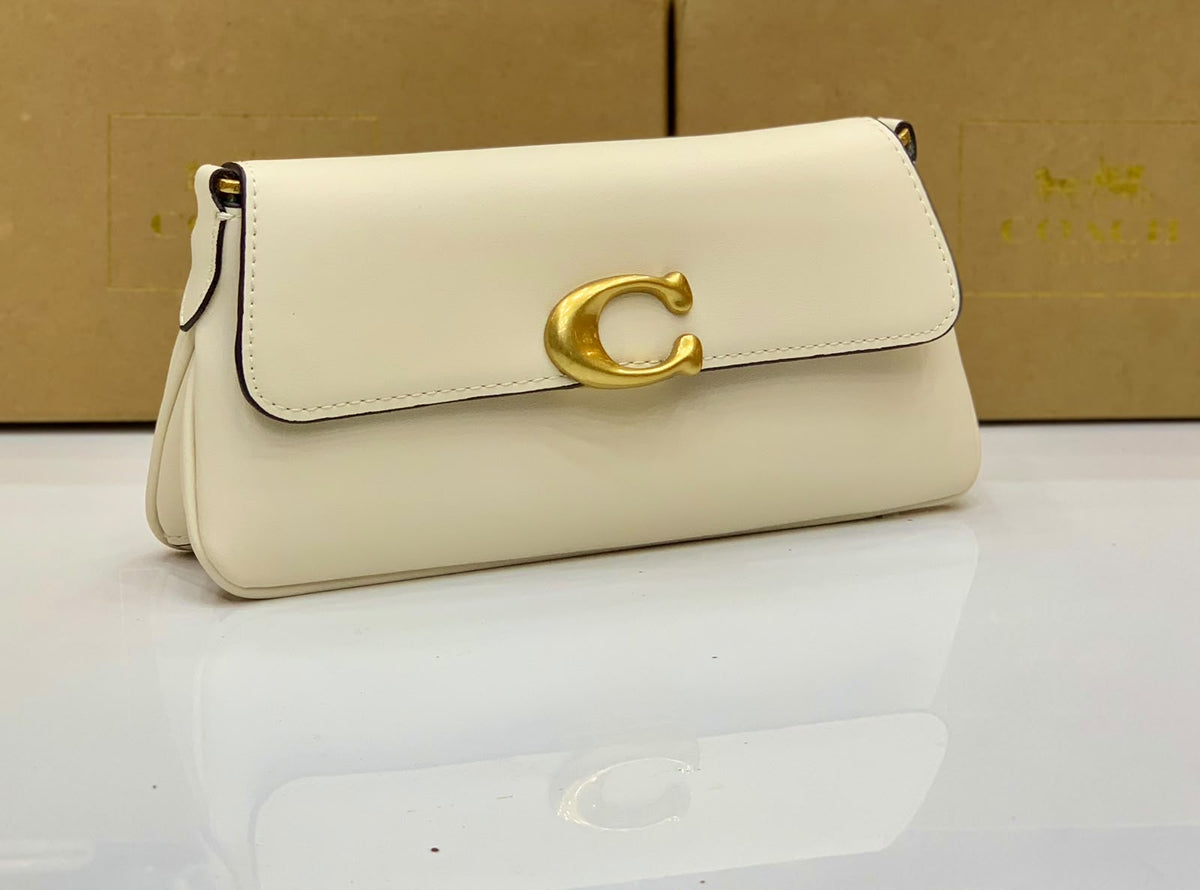 COACH JET (Master Copy Branded Replica) OFFICIAL MODEL PRIMUM QUALITY 5 COLOURS  WITH BRAND BOX 📦 New Design