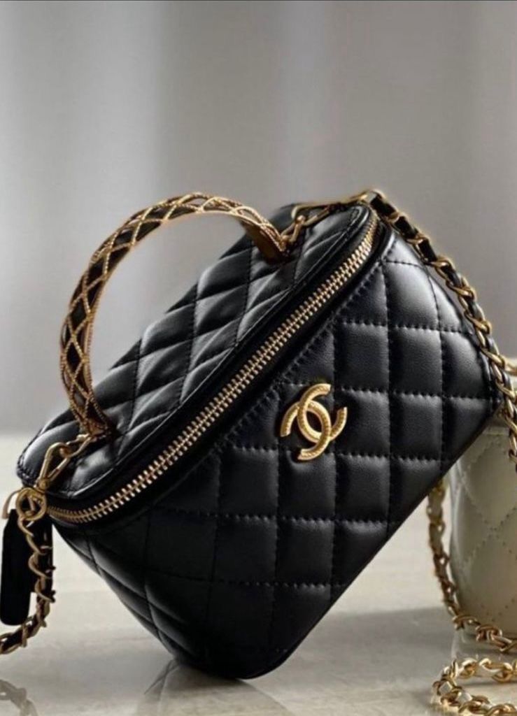 Chanel Quilted Crossbody Bag with Chain Strap
