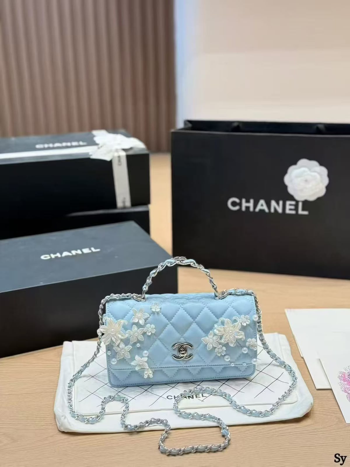 Chanel Quilted Floral Handbag | Glamora